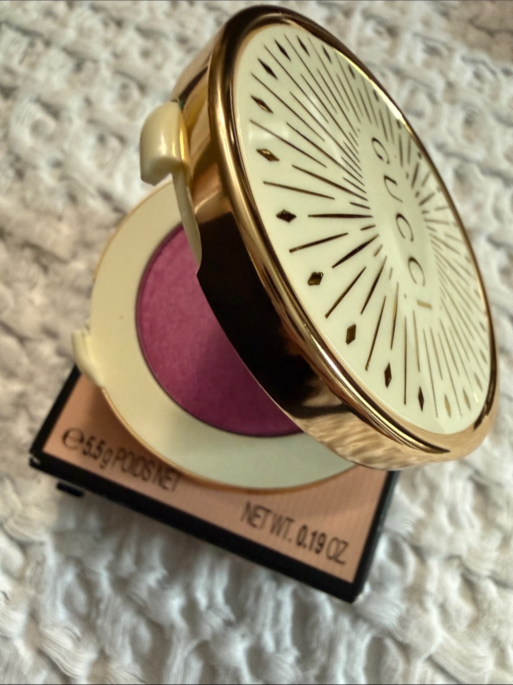 S Gucci Glow Blush in Arctic Rose 01 - NIB Retails $49 - Picture 4 of 4